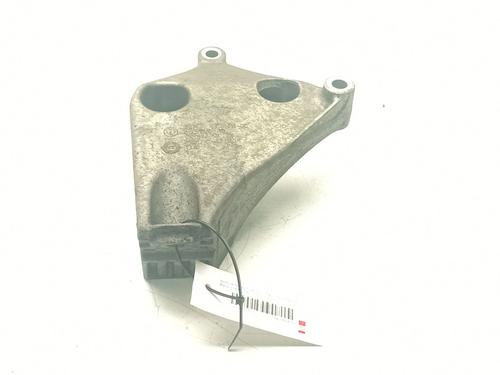 Used Engine mount BMW 3 (F30, F80) 318 d (150 hp) 30198480