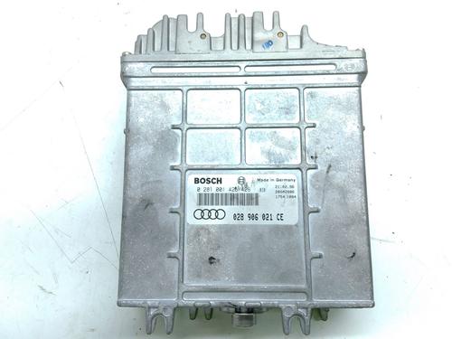 engine-control-unit-ecu-audi-a4-b5-8d2-1994-1995-1996-1997-1998-1999-2000-2001-36222792 main image