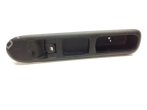 Used Right front window switch PEUGEOT 5008 (0U_, 0E_) 1.6 HDi (114 hp) 18875083