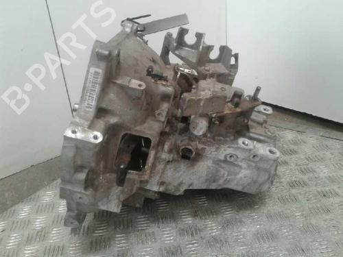 Gearbox HONDA CIVIC VIII Hatchback (FN, FK)  | BP15711184M3 