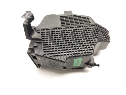 Used Air filter box Air filter box 17913165 17913165