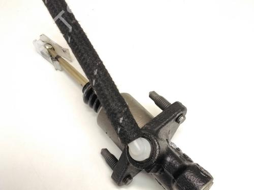 Used Clutch slave cylinder VW GOLF IV (1J1) 1.9 TDI (115 hp) 18602564