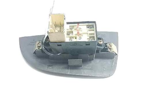 Left rear window switch HYUNDAI ELANTRA III Saloon (XD) 2.0 CRDi | BP10662376I29 