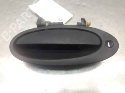 Used Front left exterior door handle RENAULT LAGUNA I (B56_, 556_) 1.8 (B56S/T/0) (90 hp) 6989539