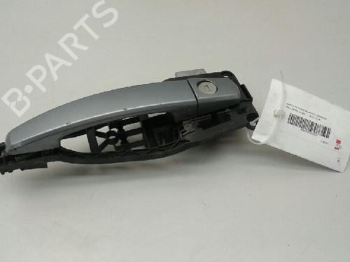 Poignée extérieure avant gauche OPEL ZAFIRA / ZAFIRA FAMILY B (A05) [2005-2019]  8323147