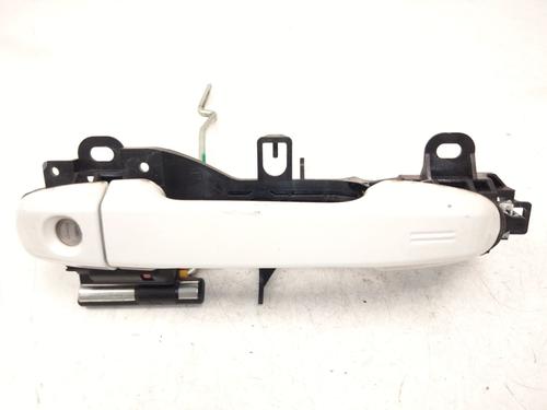 front-left-exterior-door-handle-toyota-c-hr-_x1_-2016-33931233 main image