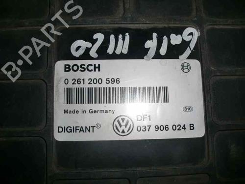 Engine control unit (ECU) VW GOLF III (1H1) 2.0 | BP156083M57 