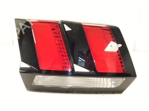 Used Left tailgate light PEUGEOT 3008 II SUV (MC_, MR_, MJ_, M4_) 1.5 BlueHDi 130 (131 hp) 28579908