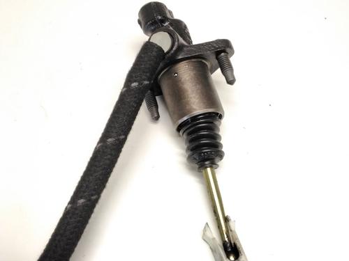 Clutch slave cylinder VW GOLF IV (1J1) 1.9 TDI | BP18602749M113 