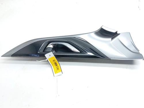 Used Front right interior door handle Front right interior door handle 27656868 27656868