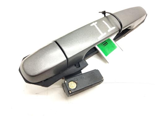 Used Rear left exterior door handle TOYOTA COROLLA Verso (ZER_, ZZE12_, R1_) 1.8 (ZNR11_, ZNR11R) (129 hp) 16423839