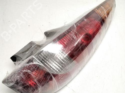 Right taillight NISSAN ALMERA TINO (V10) 2.2 dCi | BP135991C35 