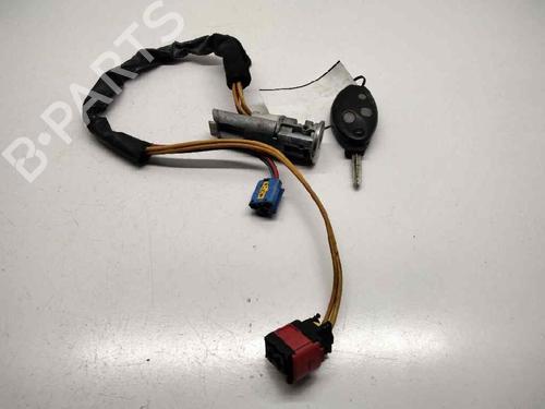 Used Ignition barrel CITROËN XSARA Coupe (N0) 2.0 HDI 90 (90 hp) 8798916