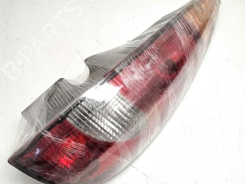 Right taillight NISSAN ALMERA TINO (V10) 2.2 dCi | BP1264007C35 