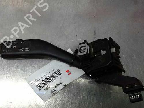 Used Headlight switch VW JETTA III (1K2) 1.9 TDI (105 hp) 1359934