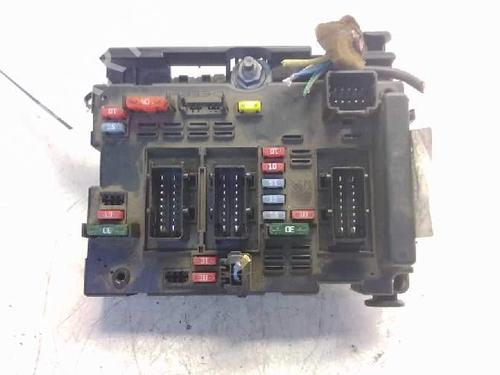 Used Fuse box Fuse box 11638823 11638823