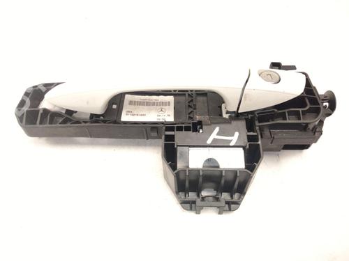 Used Front left exterior door handle MERCEDES-BENZ A-CLASS (W176) A 180 CDI / d (176.012) (109 hp) 30354714