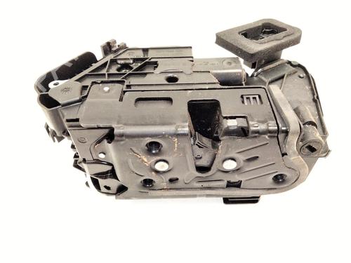 Used Front right lock VW T-ROC (A11, D11) 1.5 TSI (150 hp) 26031899