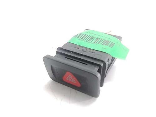 Used Warning switch VW GOLF IV (1J1) [1997-2008]  13561538