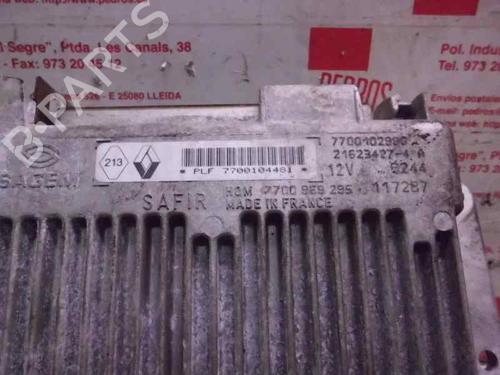 Used Engine control unit (ECU) RENAULT CLIO I (B/C57_, 5/357_) [1990-1999]  1448104