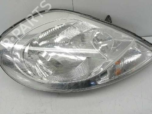 Used Right headlight RENAULT TRAFIC II Van (FL) [2001-2025]  10194458