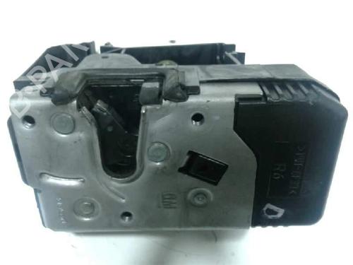front-right-lock-nissan-primastar-van-x83-8200042171-2002-7793117 main image