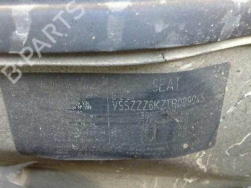 Left taillight SEAT IBIZA II (6K1) 1.3 i | BP157883C34 