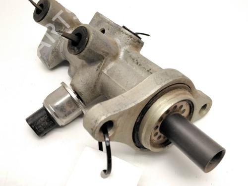 Used Brake master cylinder NISSAN NAVARA NP300 (D40) [2004-2025]  18844616