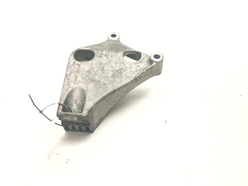 Used Engine mount Engine mount 30597888 30597888