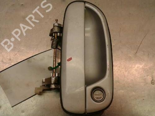 Used Front right exterior door handle HYUNDAI ACCENT II (LC) [1999-2012]  4367017