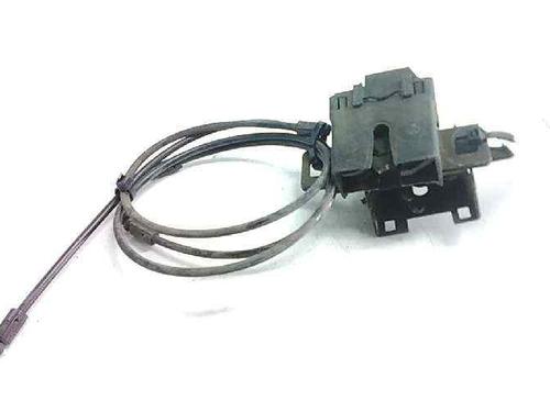 Used Hood lock Hood lock LAND ROVER DISCOVERY III (L319) 2.7 TD 4x4 (190 hp) 11038909 11038909