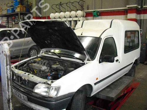 Used Parts FORD FIESTA III (GFJ)    4655693