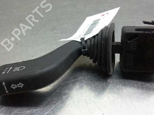 Used Headlight switch OPEL MERIVA A MPV (X03) 1.7 CDTI (E75) (100 hp) 1359616