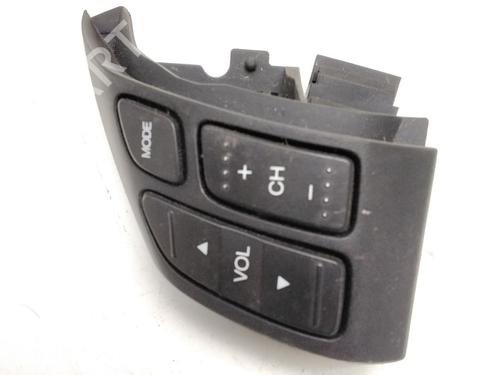 Used Steering wheel controls HONDA CR-V III (RE_) 2.2 i-DTEC 4WD (RE6) (150 hp) 19699582