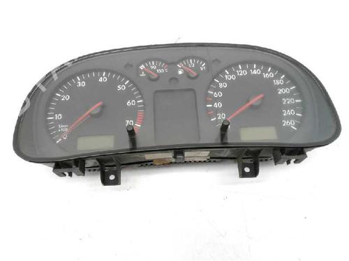 Used Instrument cluster VW GOLF IV Variant (1J5) 1.6 16V (105 hp) 8107086