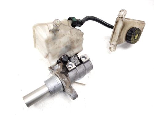 Used Brake master cylinder PEUGEOT 308 II (LB_, LP_, LW_, LH_, L3_) 1.6 HDi (92 hp) 31352953