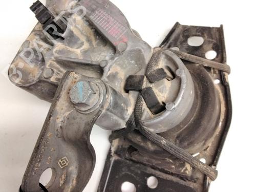 Used Engine mount RENAULT LAGUNA III (BT0/1) 2.0 dCi GT (BT11, BT1E, BT1N) (178 hp) 18965289