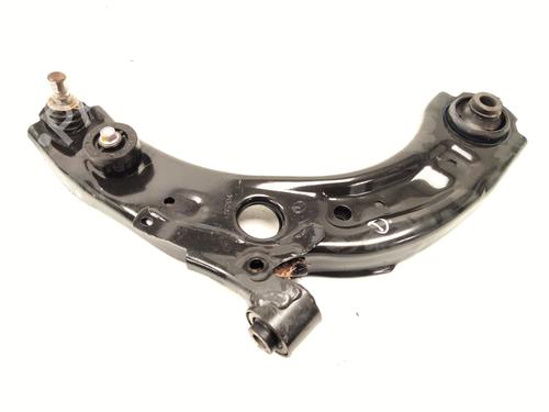 Used Right front suspension arm MAZDA CX-30 (DM) SKYACTIV-G M Hybrid (122 hp) 23578066