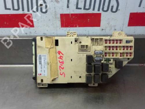 Used Fuse box CHRYSLER 300M (LR) [1998-2004]  609731