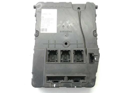 Zekeringkast RENAULT MEGANE II (BM0/1_, CM0/1_) [2001-2012]  17034153