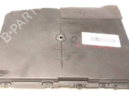 Used Fuse box RENAULT MEGANE II Saloon (LM0/1_) [2003-2025]  17034160