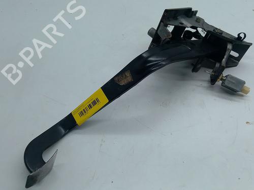 Used Clutch pedal Clutch pedal KIA SORENTO I (JC) 2.5 CRDi 4WD (140 hp) 33621242 33621242