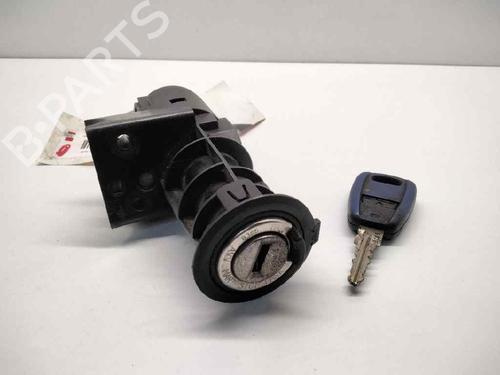 Used Ignition barrel FIAT PUNTO (188_) 1.2 60 (188.030, .050, .130, .150, .230, .250) (60 hp) 609085