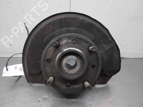 Used Left front steering knuckle MITSUBISHI CARISMA (DA_) 1.6 (DA1A) (90 hp) 10370793