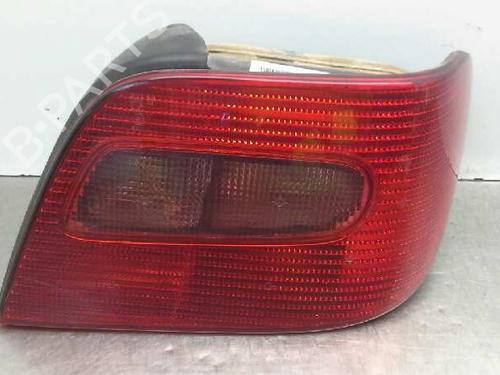 Used Right taillight CITROËN XSARA (N1) 1.6 16V (109 hp) 3018935