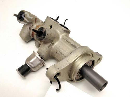 Used Brake master cylinder NISSAN NAVARA NP300 (D40) [2004-2025]  18844605