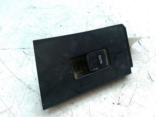 Used Right rear window switch TOYOTA AURIS (_E18_) [2012-2019]  31570998