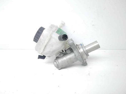 Used Brake master cylinder BMW 1 (F21) 116 d (116 hp) 13626666