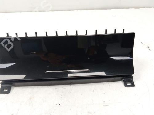 Dashboardkastje Dashboardkastje VW TOUAREG (7P5, 7P6) 3.0 V6 TDI (240 hp) 37521568 37521568