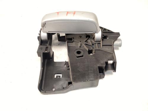 Venstre bagtil invendig håndtag PEUGEOT PARTNER Box Body/MPV 1.6 HDi 90 (92 hp) 30860196